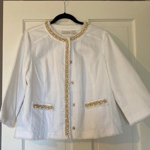Chicos White Jacket. NWT. Chicos Size 2